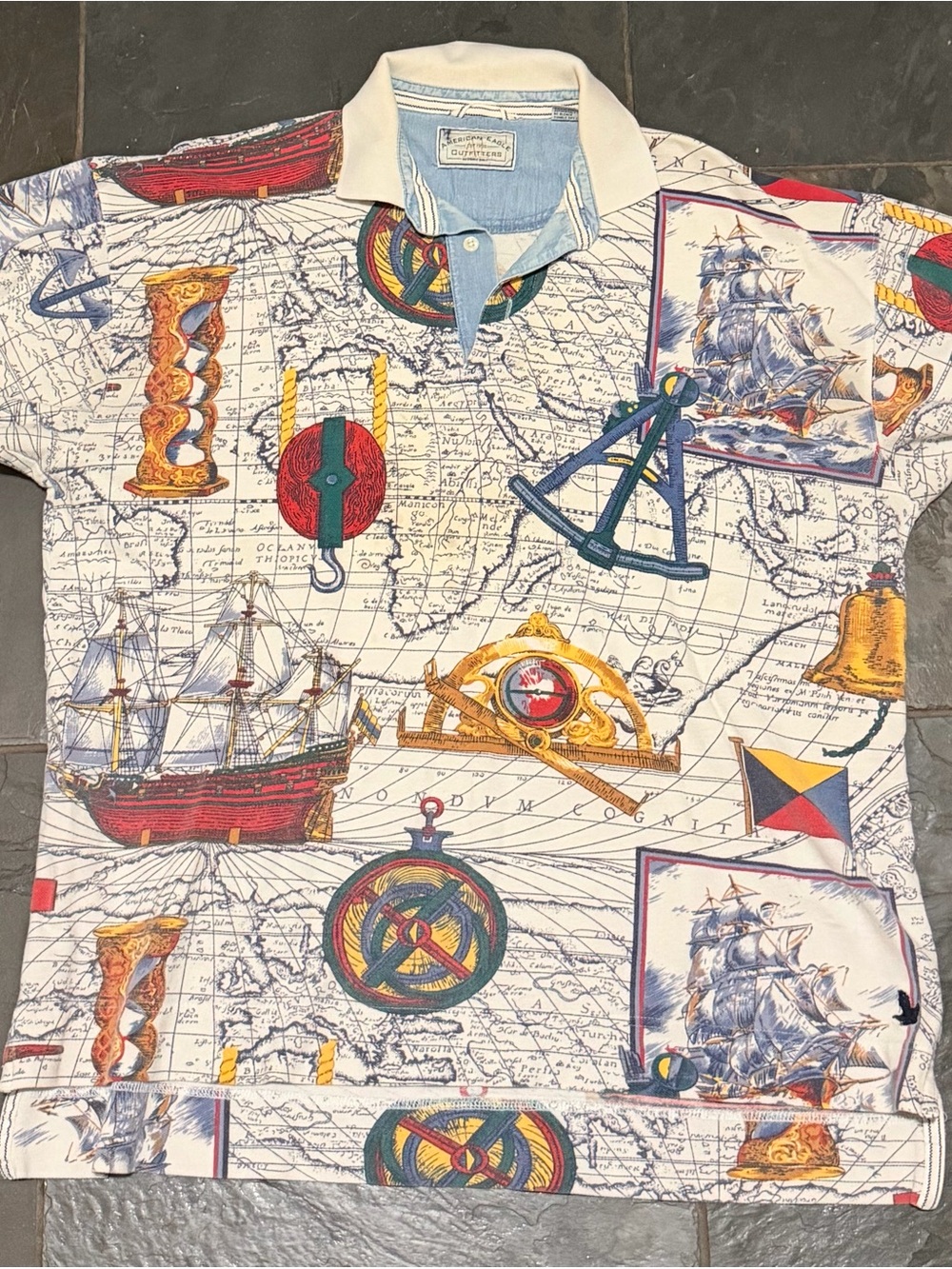 American Eagle Outfitters (vintage) - White & Multi